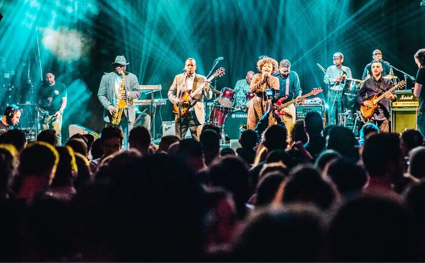 Dur-Dur Band International (Somalia/UK)