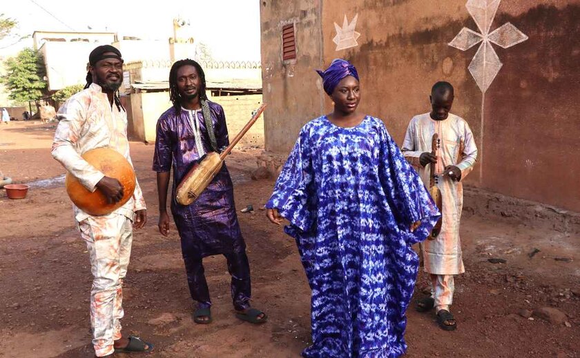 Kankou Kouyaté et Les Etoiles de Garaná