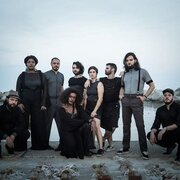 Liniker e os Caramelows